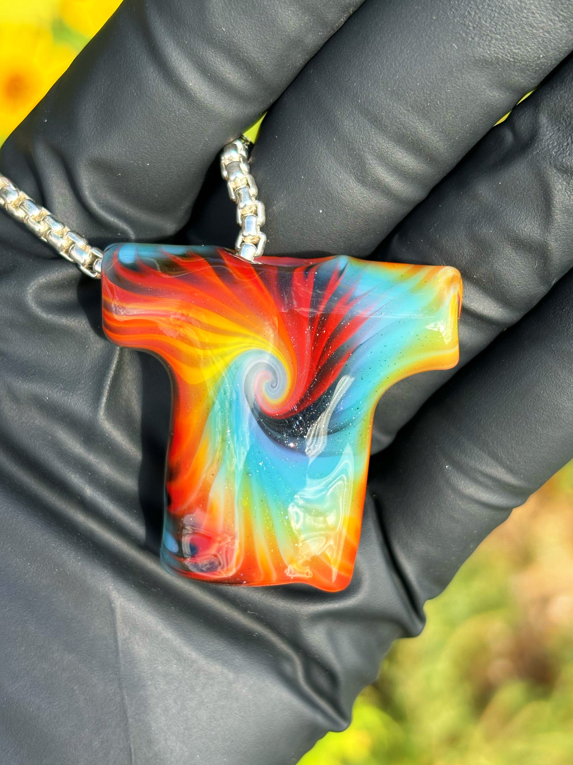 Tiedye T-shirt Pendant (S)