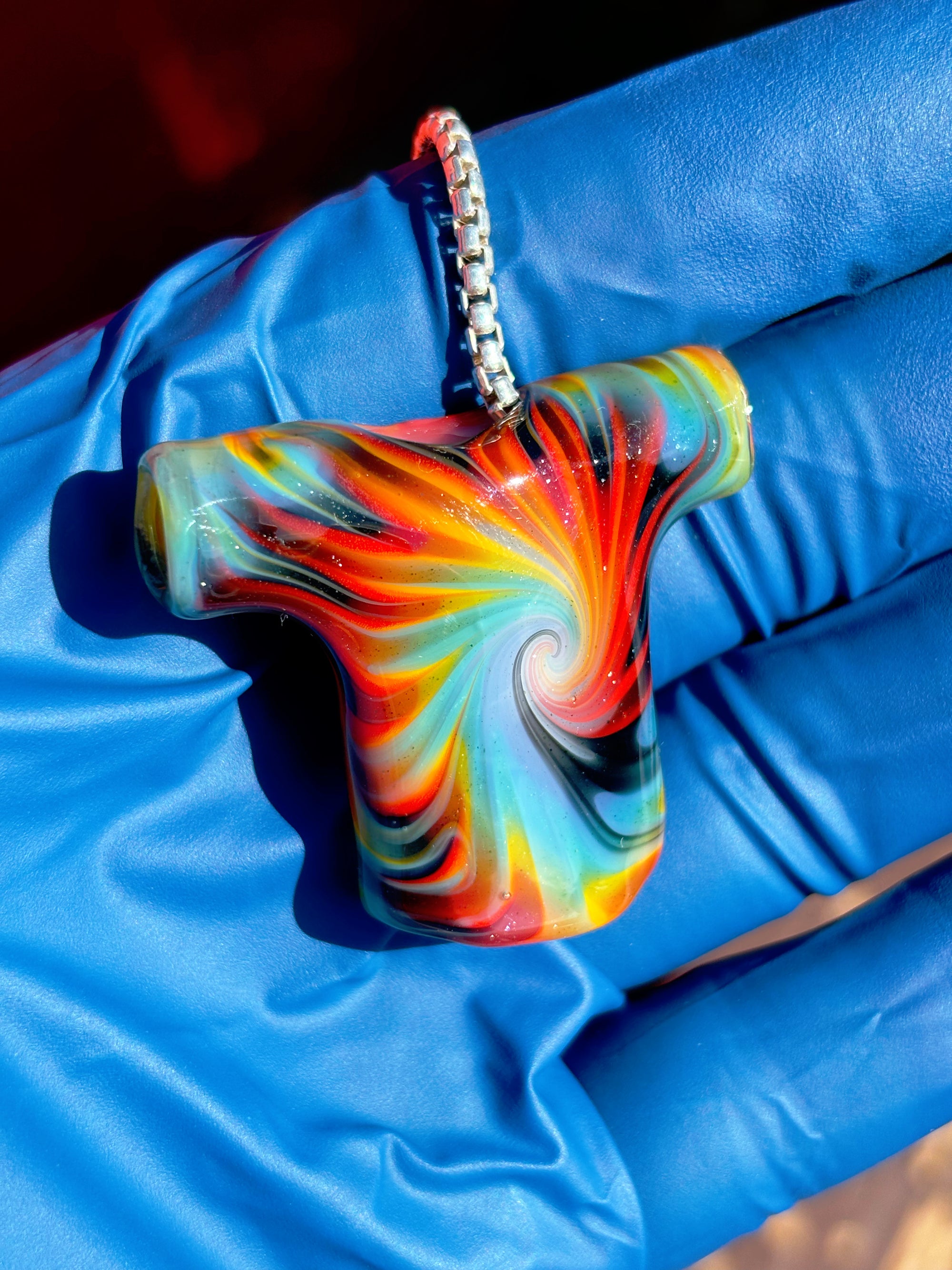 Tiedye T-shirt Pendant (S)