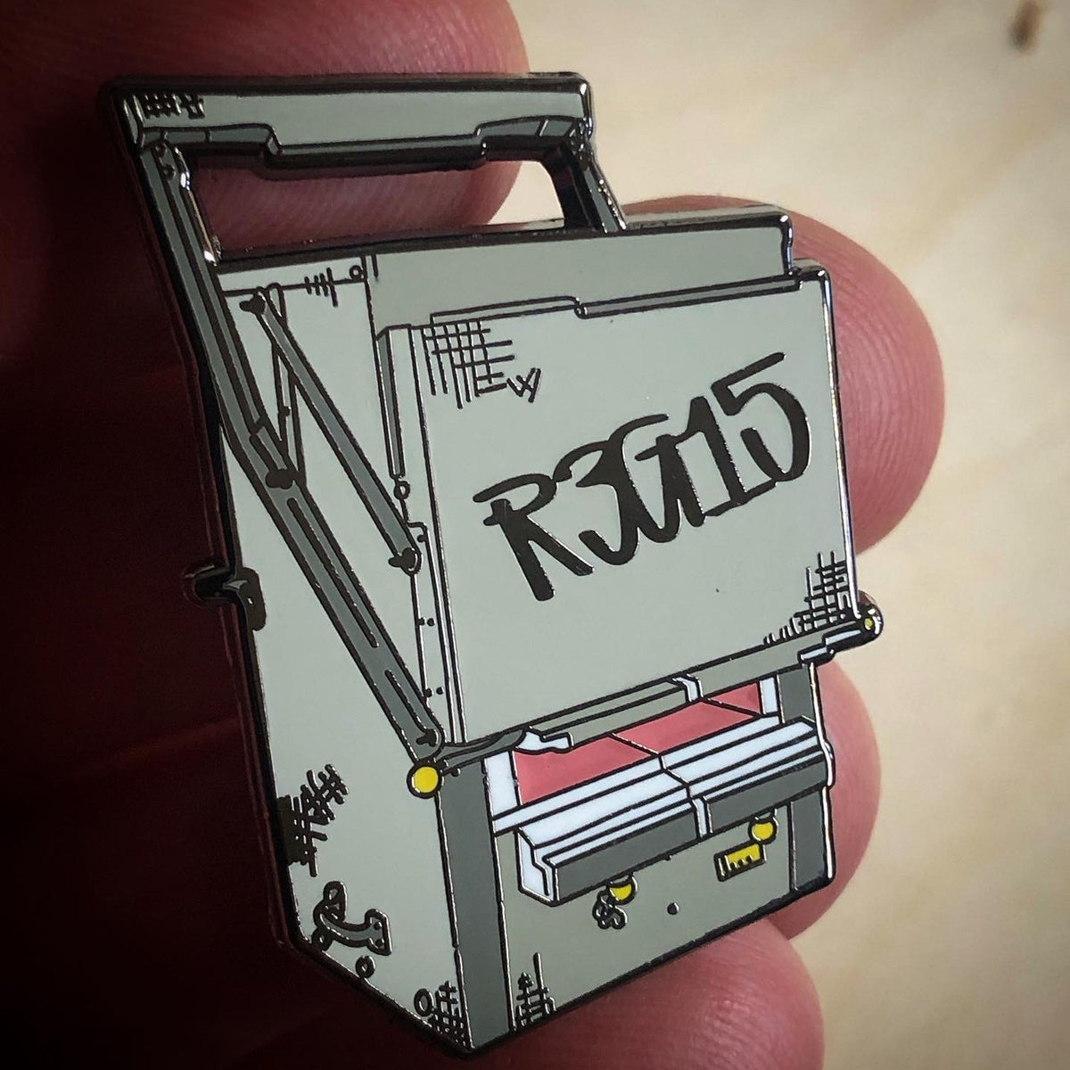 R3G15 Official KILN Hat Pin